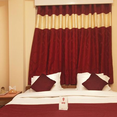 Oyo 13521 Sudhriti Hotel Siliguri Eksteriør billede