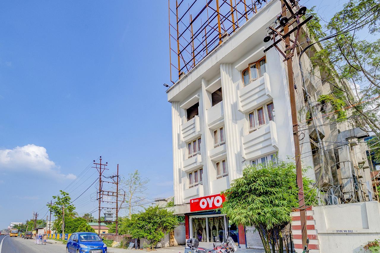 Oyo 13521 Sudhriti Hotel Siliguri Eksteriør billede