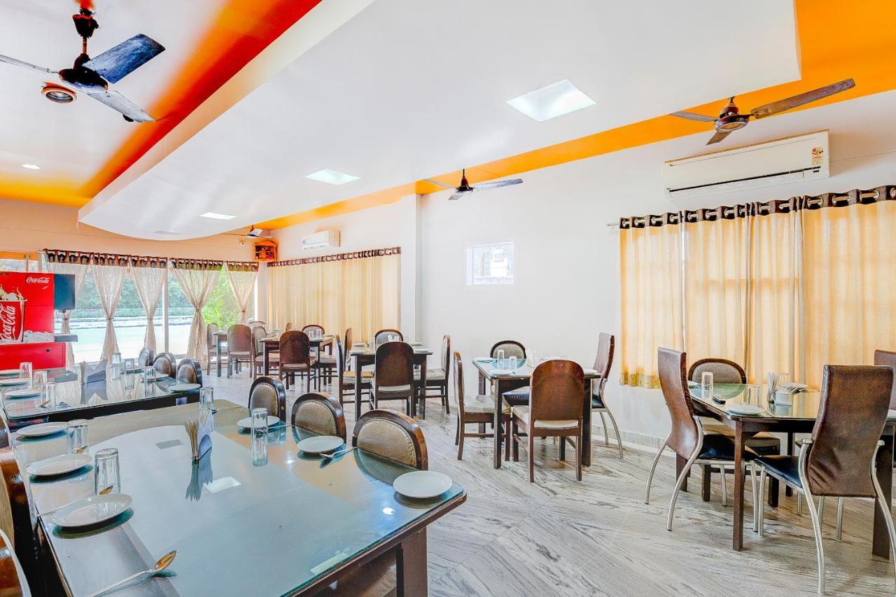 Oyo 13521 Sudhriti Hotel Siliguri Eksteriør billede